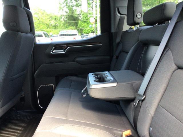 new 2025 GMC Sierra 1500 car, priced at $51,390