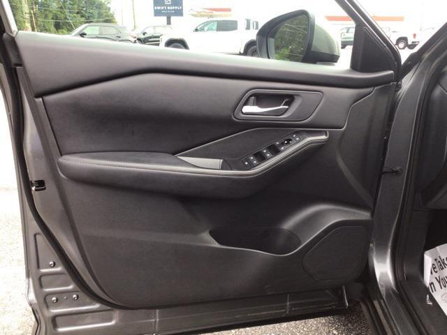 used 2024 Nissan Rogue car, priced at $22,995