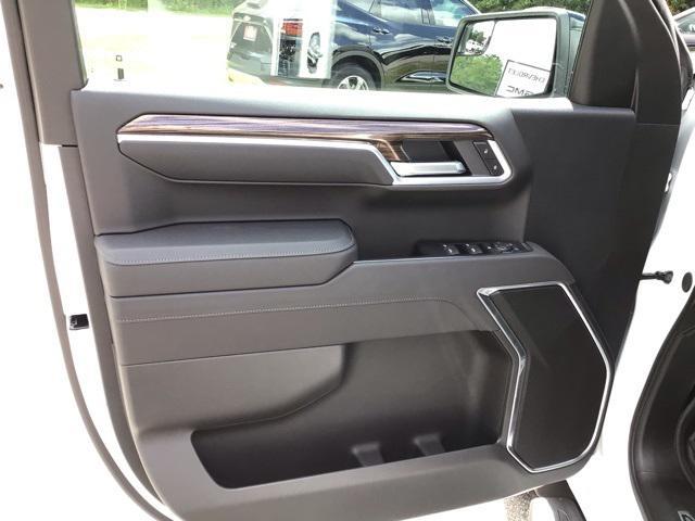 new 2025 Chevrolet Tahoe car, priced at $67,880