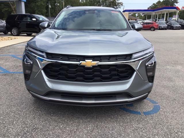 new 2025 Chevrolet Trax car, priced at $22,750