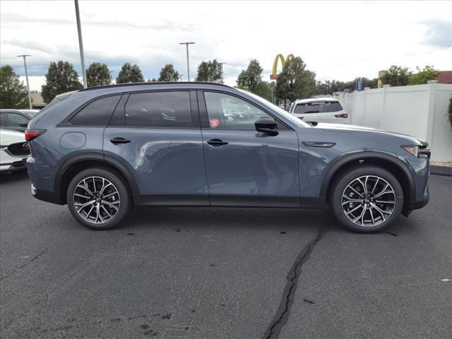 new 2025 Mazda CX-70 PHEV car, priced at $57,115