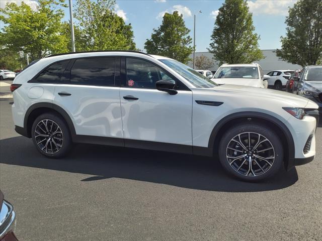 new 2025 Mazda CX-70 PHEV car, priced at $57,243