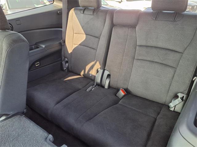used 2022 Honda Pilot car, priced at $28,987