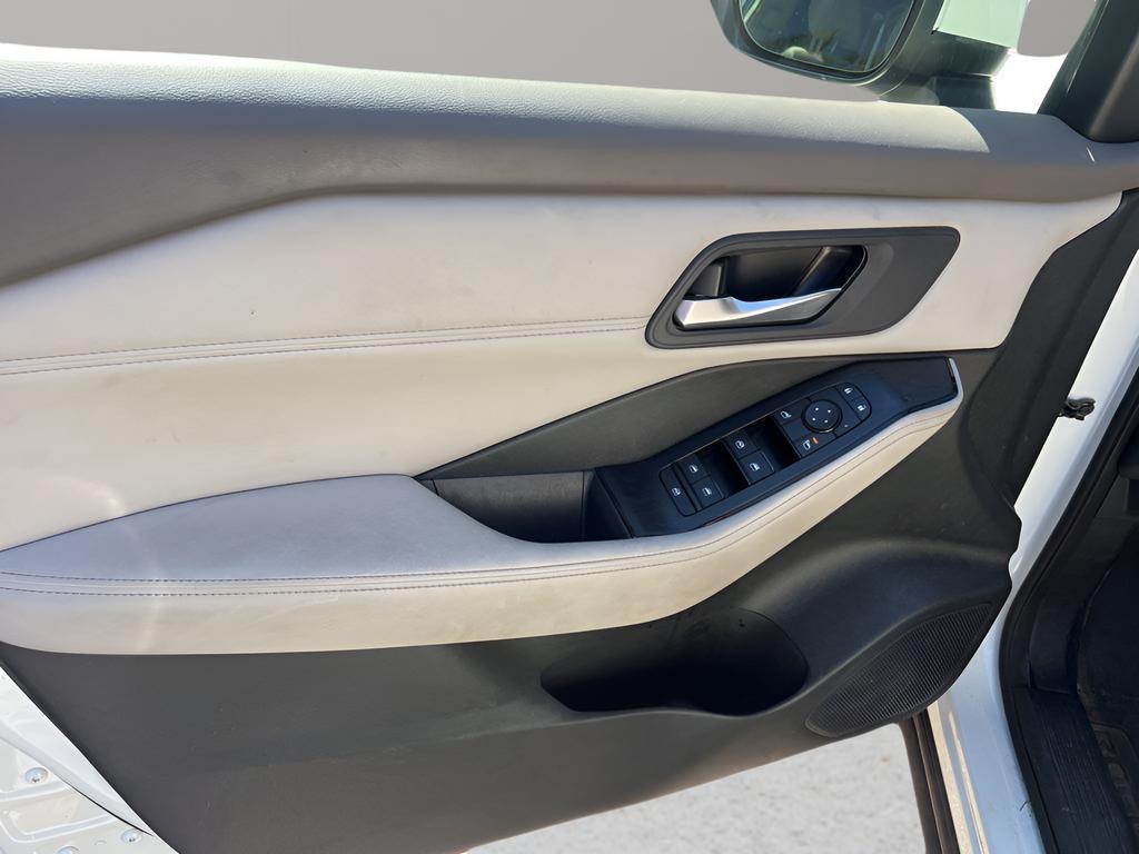 used 2023 Nissan Rogue car, priced at $18,564