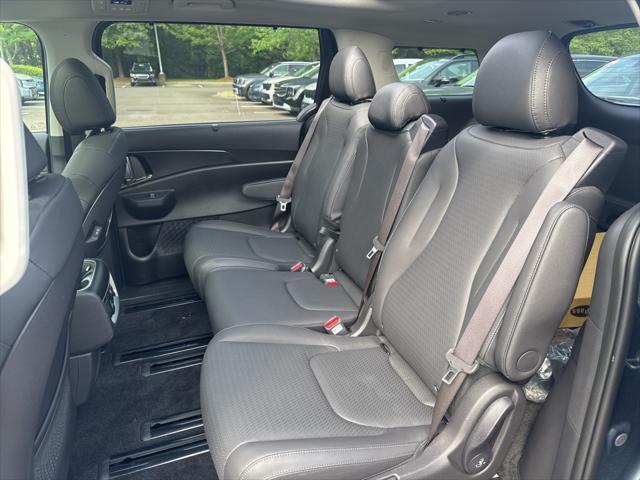 new 2025 Kia Carnival car, priced at $49,573