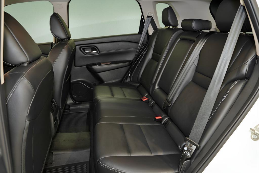 used 2025 Nissan Rogue car, priced at $29,744