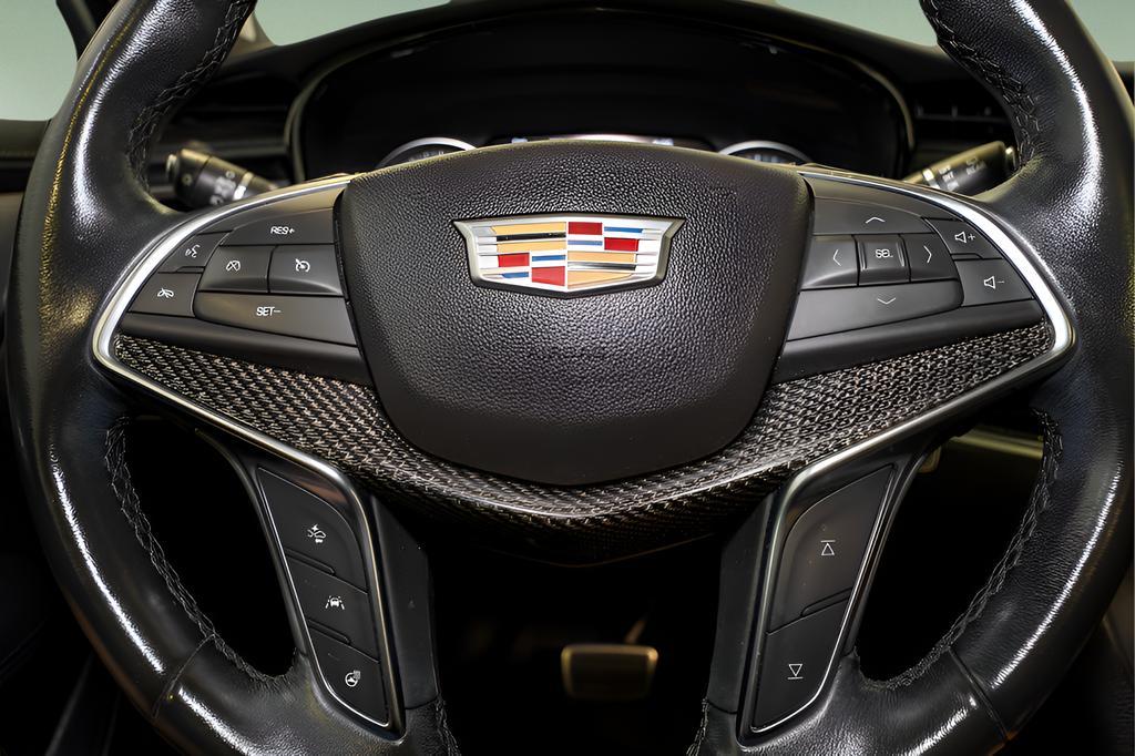 used 2020 Cadillac XT5 car, priced at $19,544