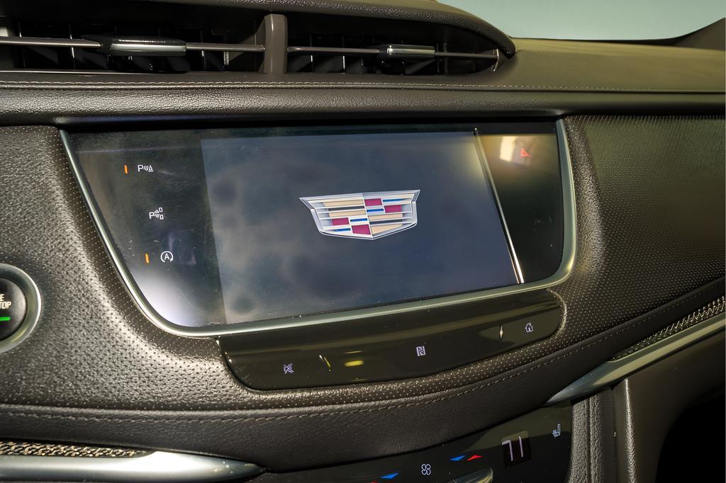 used 2020 Cadillac XT5 car, priced at $19,544