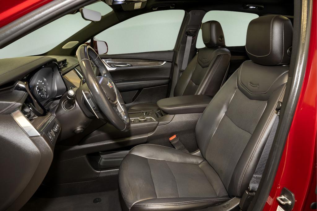 used 2020 Cadillac XT5 car, priced at $19,544