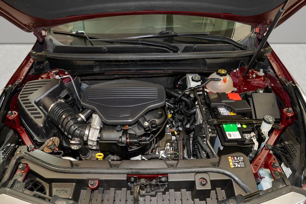 used 2020 Cadillac XT5 car, priced at $19,544