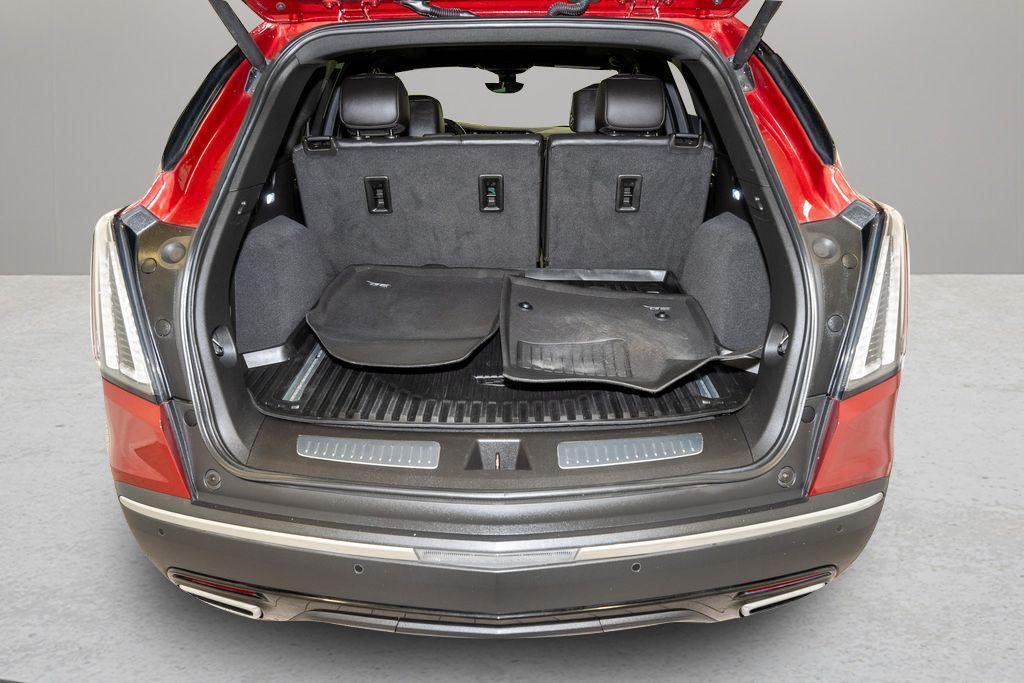 used 2020 Cadillac XT5 car, priced at $19,544