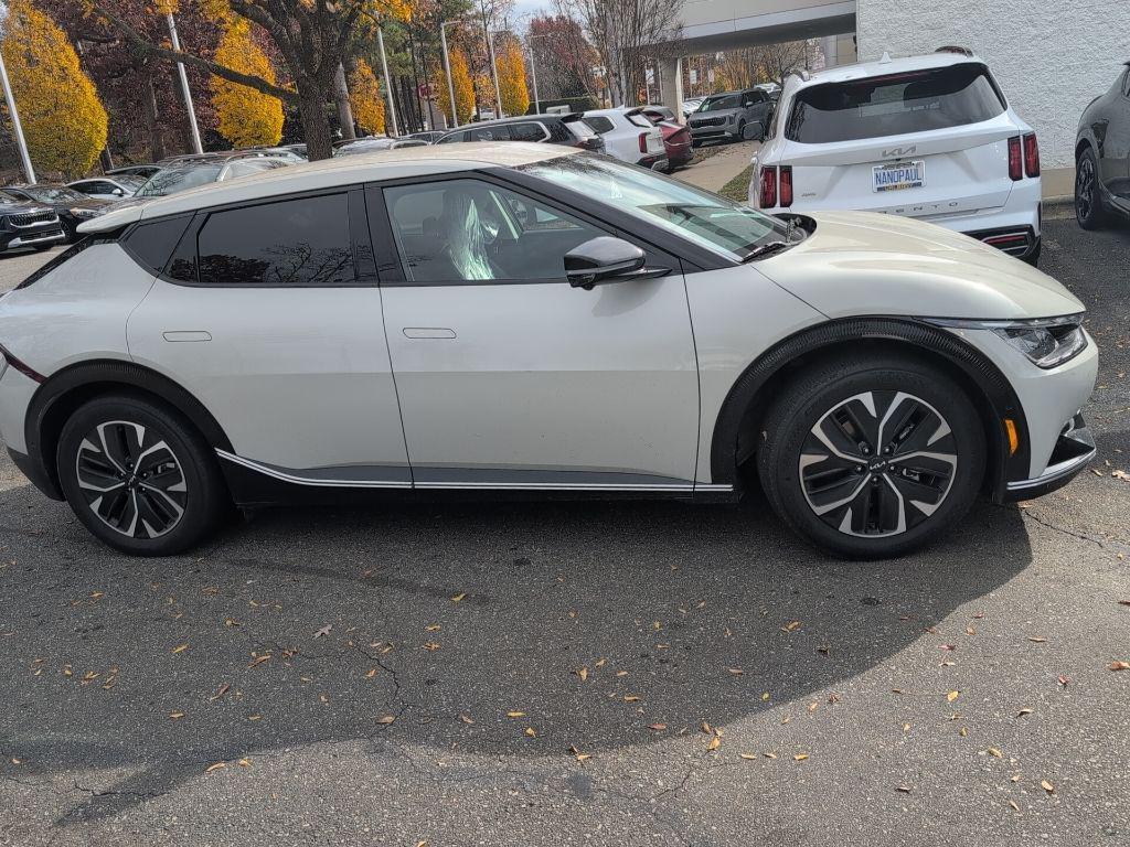 used 2022 Kia EV6 car, priced at $25,156