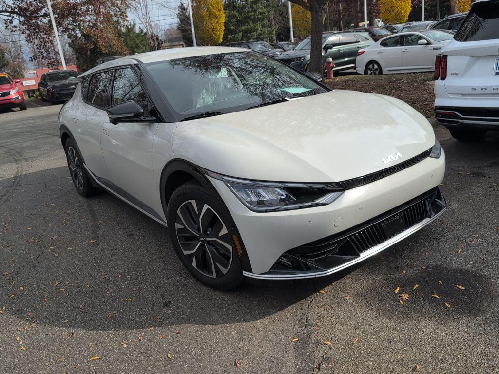 used 2022 Kia EV6 car, priced at $25,156