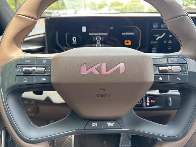 new 2026 Kia EV9 car, priced at $68,114