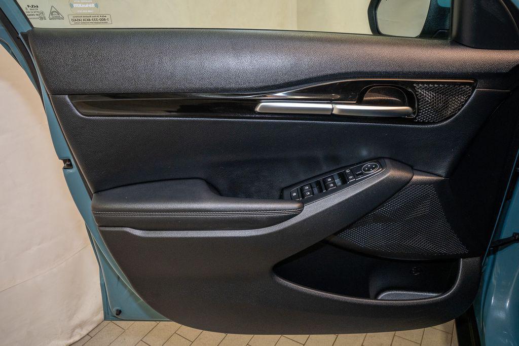 used 2024 Kia Seltos car, priced at $23,053