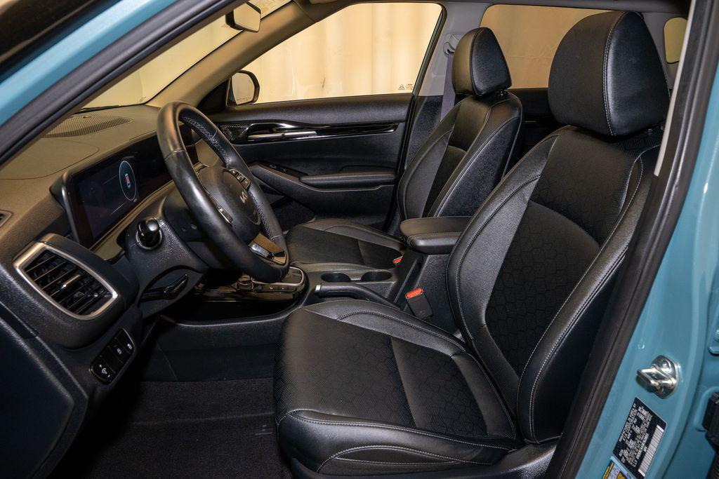 used 2024 Kia Seltos car, priced at $23,053
