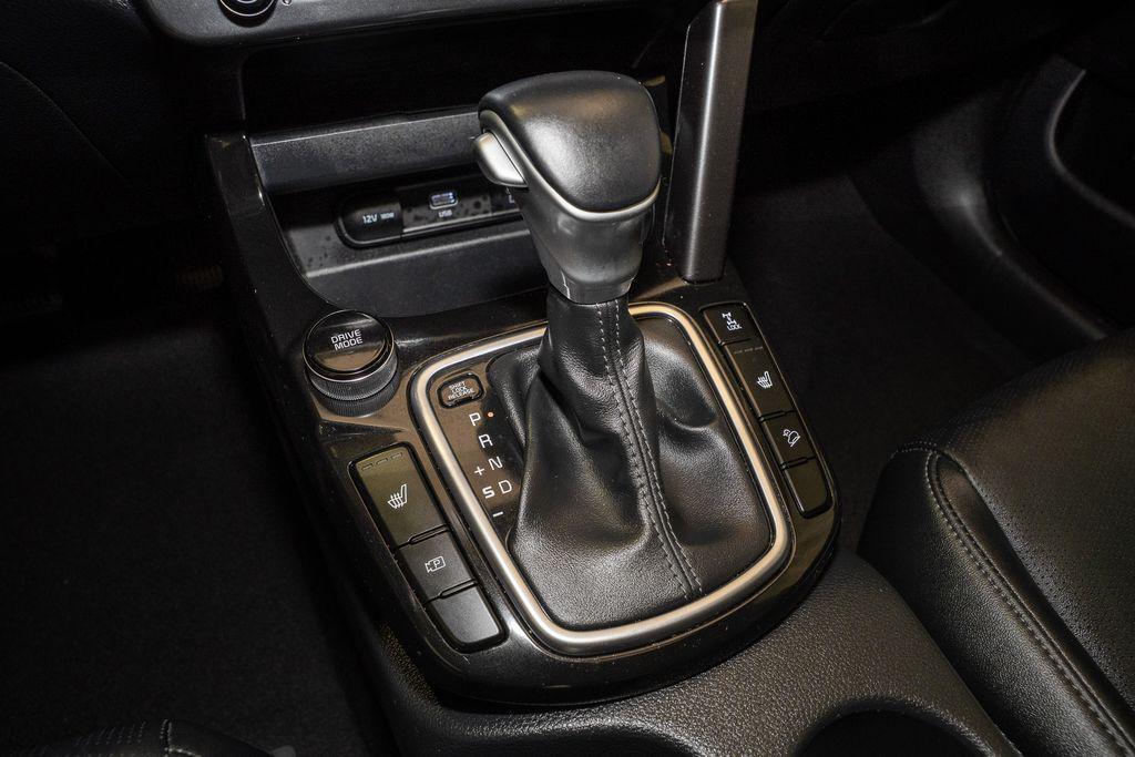 used 2024 Kia Seltos car, priced at $23,053