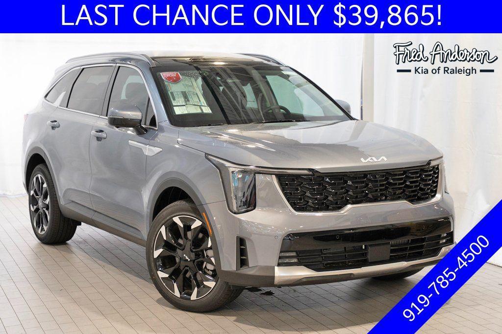 new 2025 Kia Sorento car, priced at $39,865