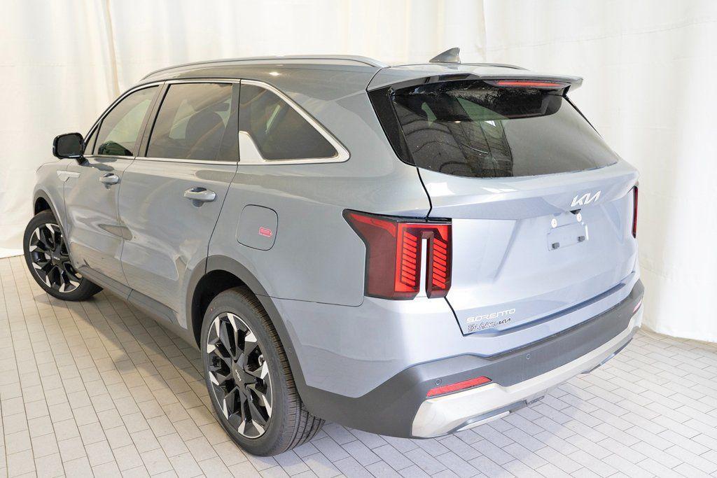 new 2025 Kia Sorento car, priced at $37,697
