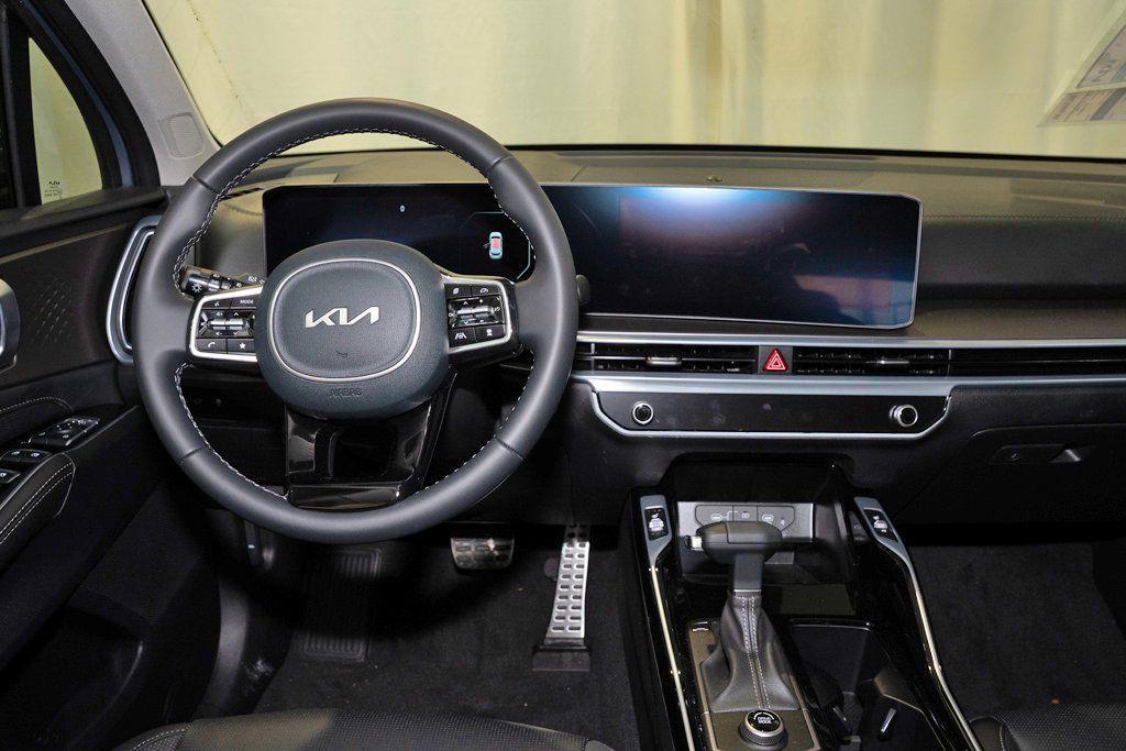 new 2025 Kia Sorento car, priced at $37,697