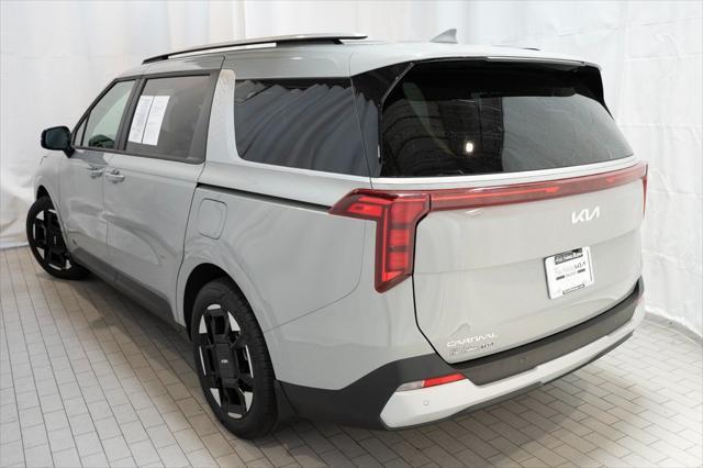 used 2025 Kia Carnival car, priced at $41,819