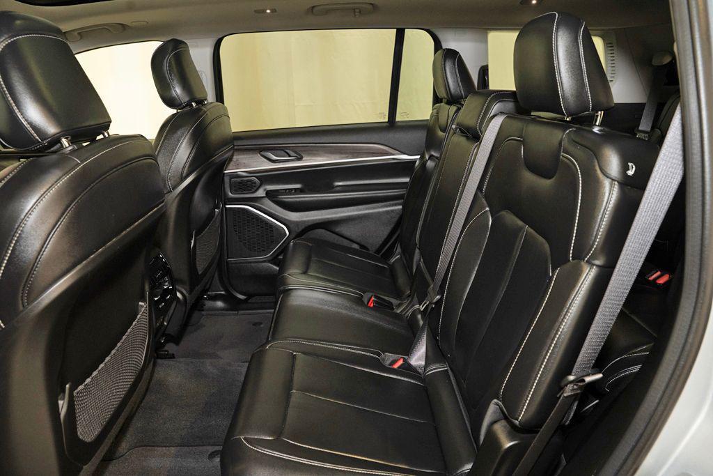 used 2022 Jeep Grand Cherokee L car, priced at $29,211