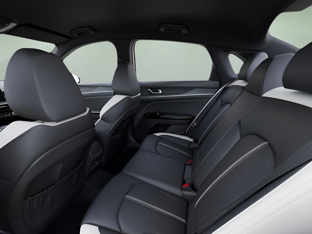 new 2026 Kia K5 car, priced at $28,066