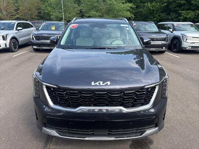 new 2025 Kia Sorento car, priced at $35,104