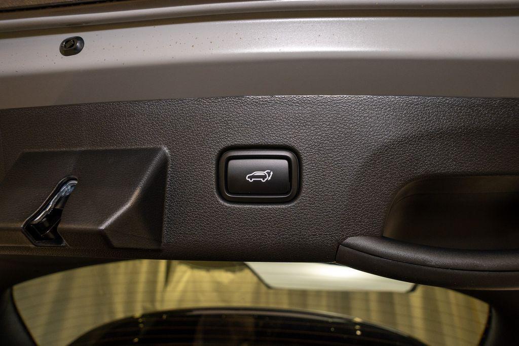 new 2026 Kia Sportage Hybrid car, priced at $33,901