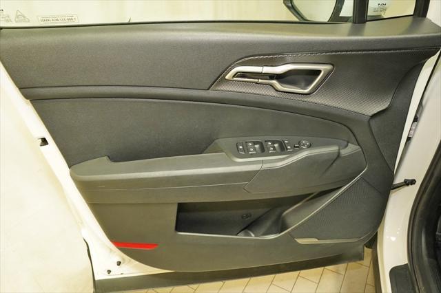 used 2024 Kia Sportage car, priced at $24,998