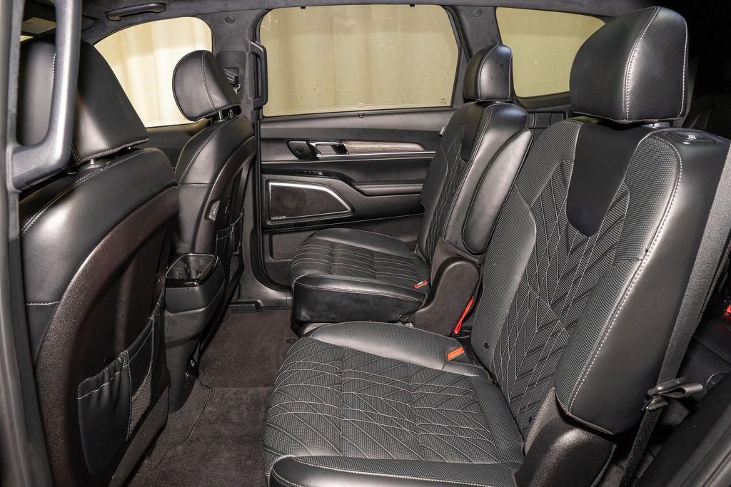 used 2024 Kia Telluride car, priced at $38,510