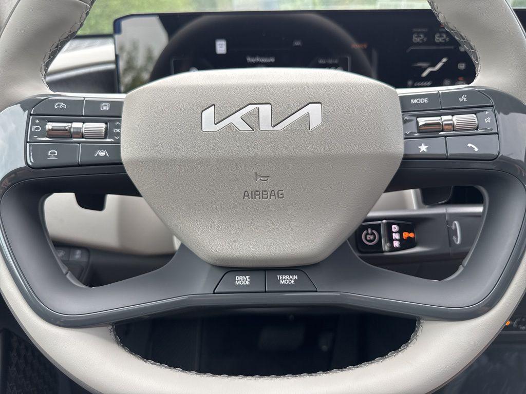 new 2026 Kia EV9 car, priced at $59,263