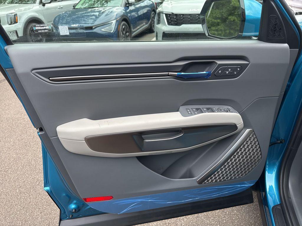 new 2026 Kia EV9 car, priced at $59,263