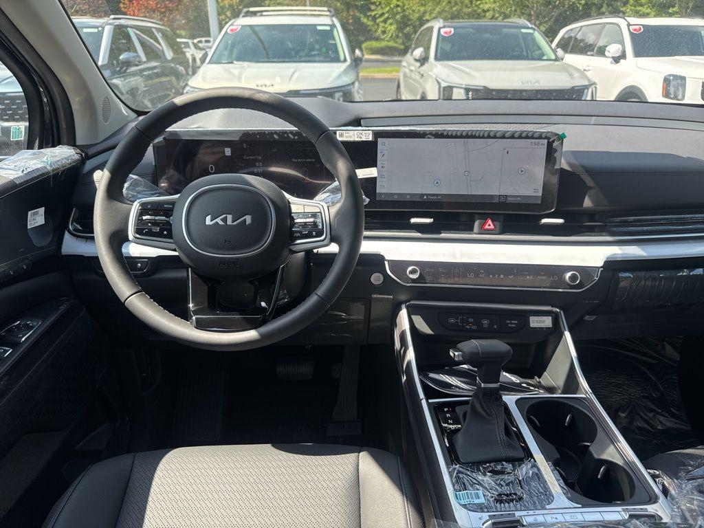 new 2026 Kia Carnival car, priced at $51,611