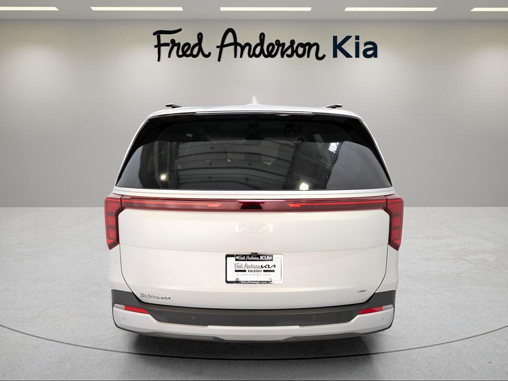used 2025 Kia Carnival Hybrid car, priced at $39,352