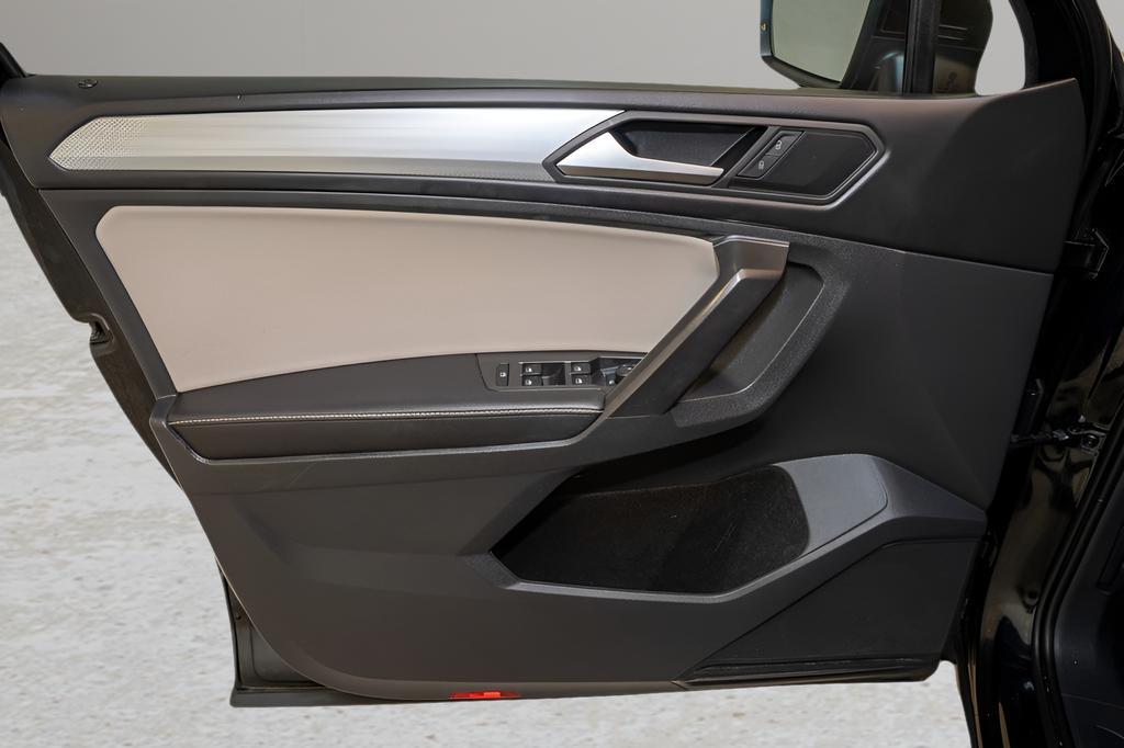 used 2022 Volkswagen Tiguan car, priced at $15,994