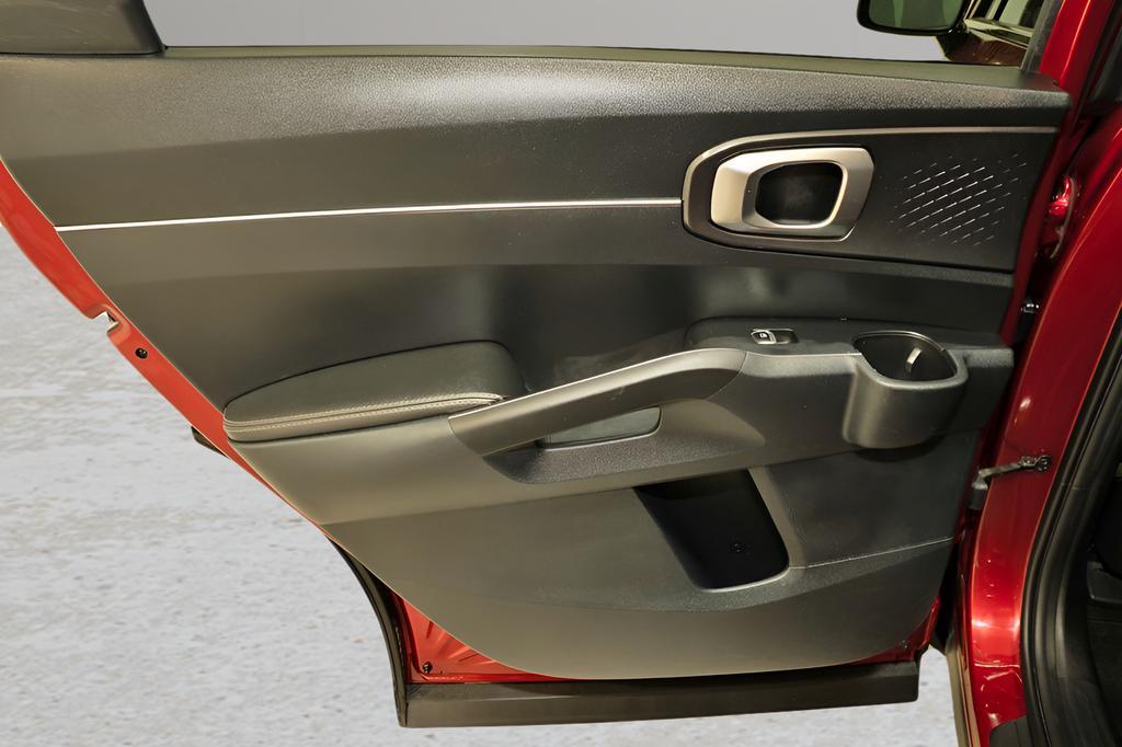 used 2023 Kia Sorento car, priced at $21,879