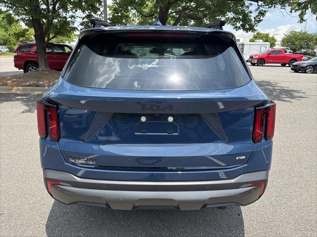 new 2025 Kia Sorento car, priced at $39,219