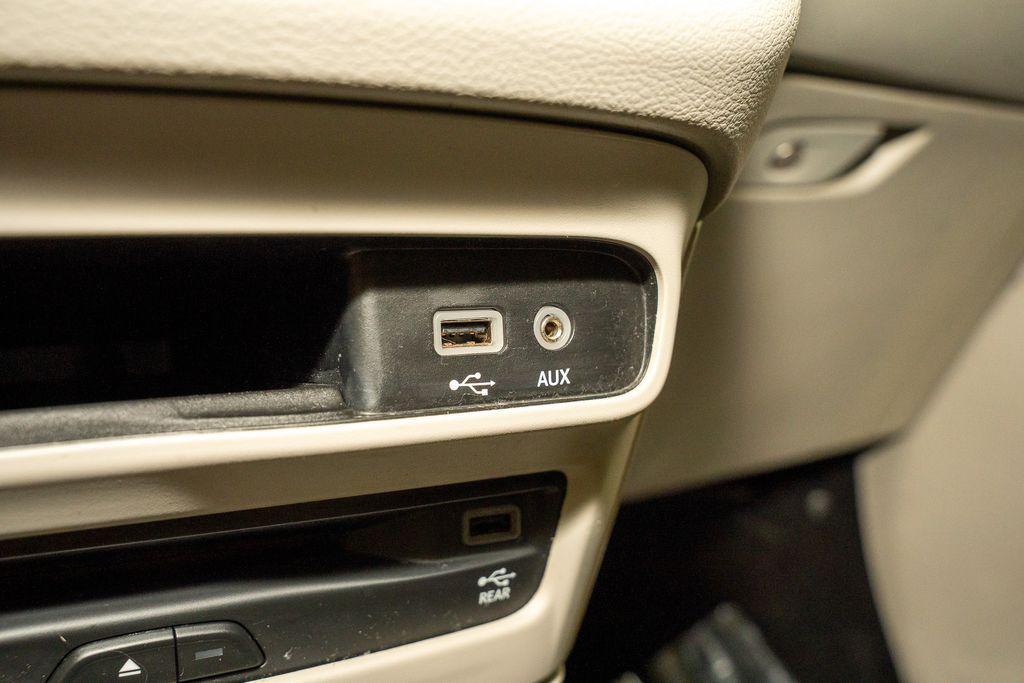 used 2018 Chrysler Pacifica car, priced at $18,676