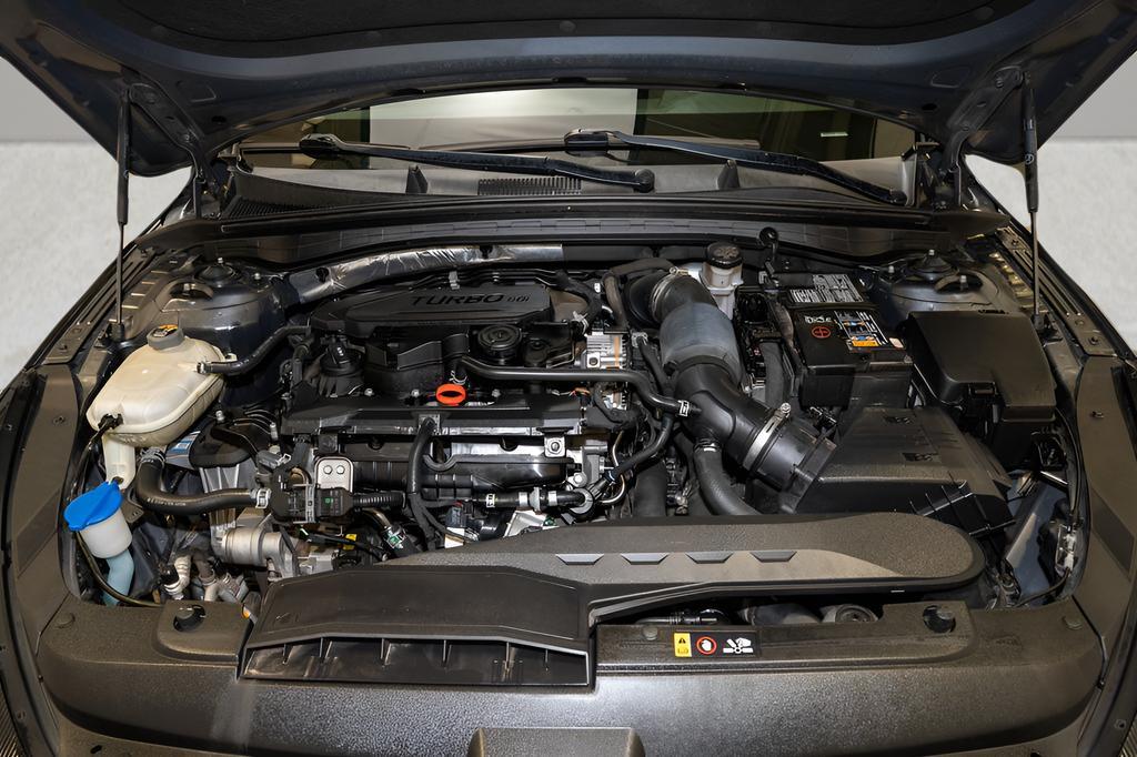 used 2021 Kia K5 car, priced at $16,622