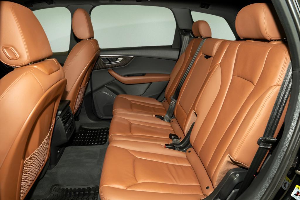 used 2022 Audi Q7 car, priced at $36,025