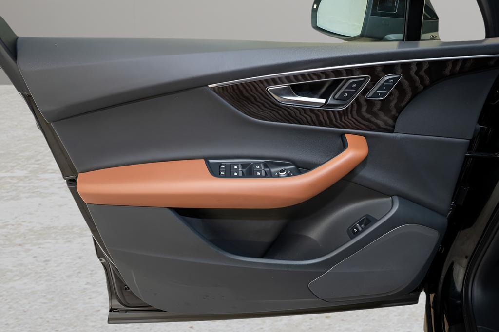 used 2022 Audi Q7 car, priced at $36,025