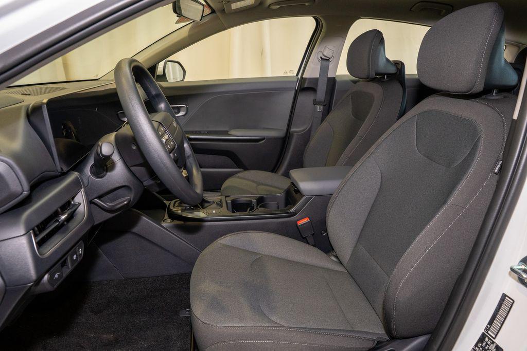 new 2025 Kia K4 car, priced at $23,236