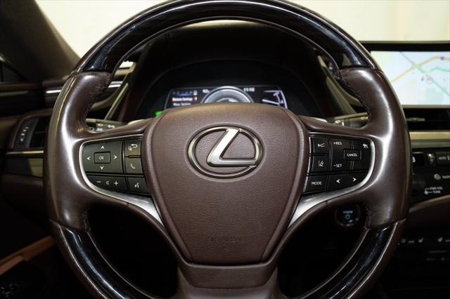 used 2019 Lexus ES 300h car, priced at $22,706
