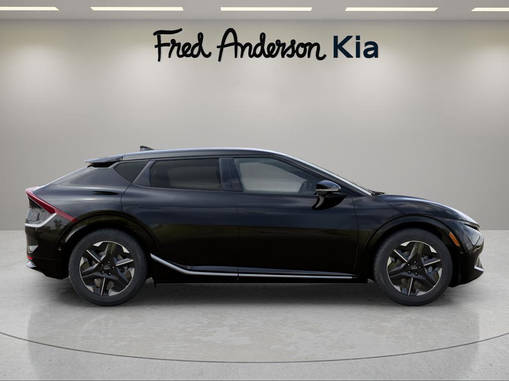new 2025 Kia EV6 car, priced at $38,395