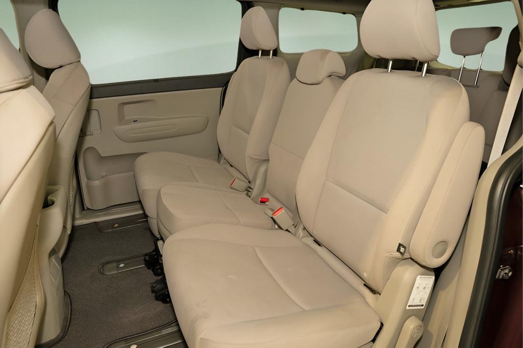 used 2015 Kia Sedona car, priced at $6,165