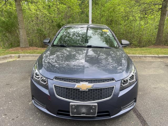 used 2014 Chevrolet Cruze car, priced at $8,500