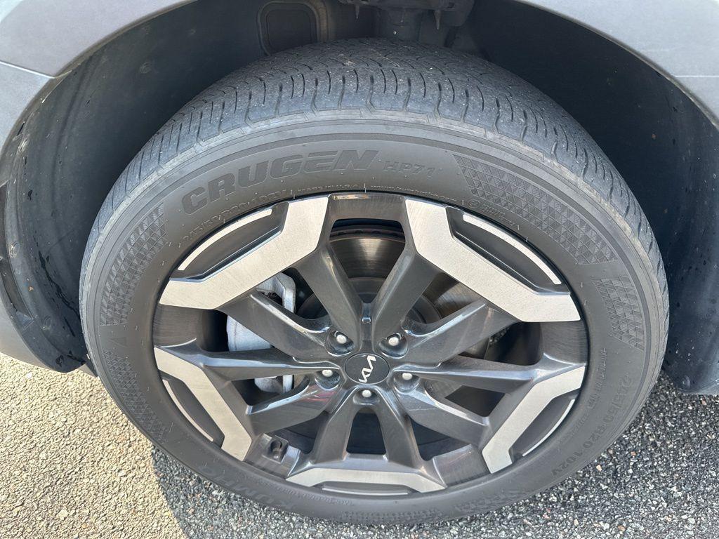 used 2023 Kia Telluride car, priced at $29,364