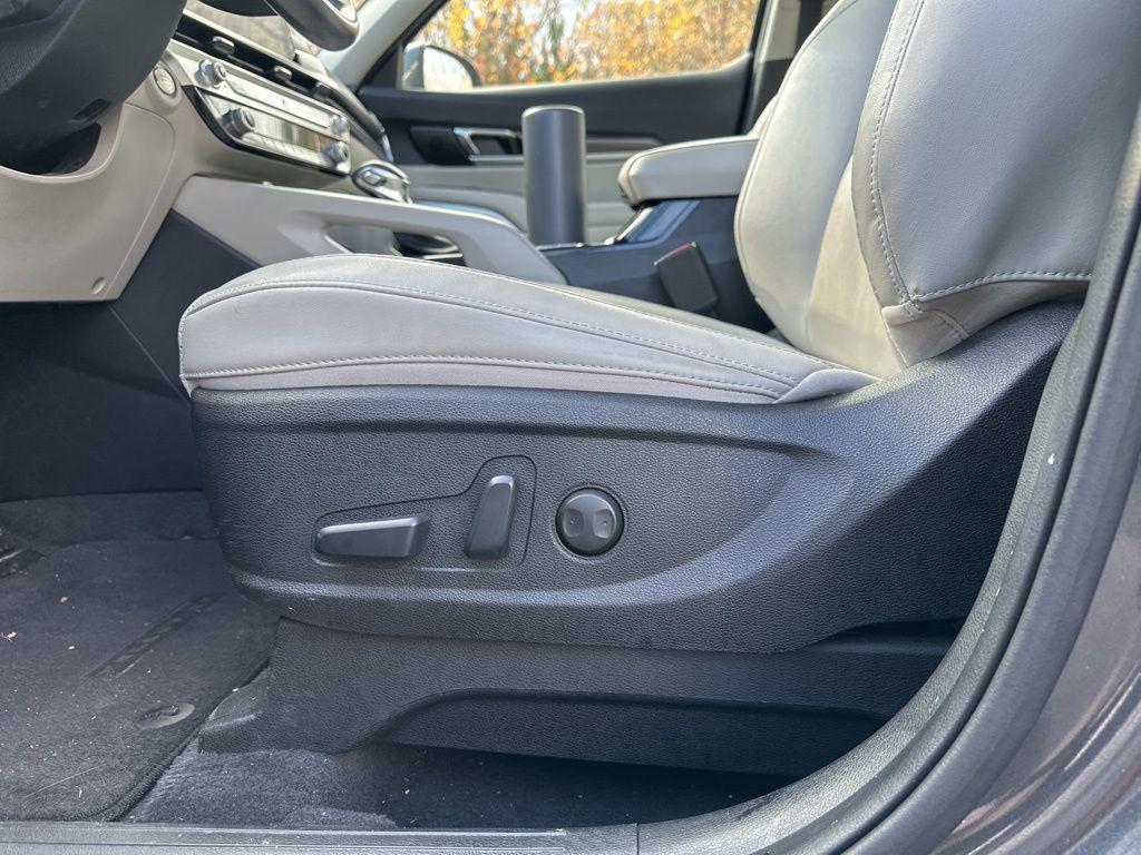 used 2023 Kia Telluride car, priced at $29,364