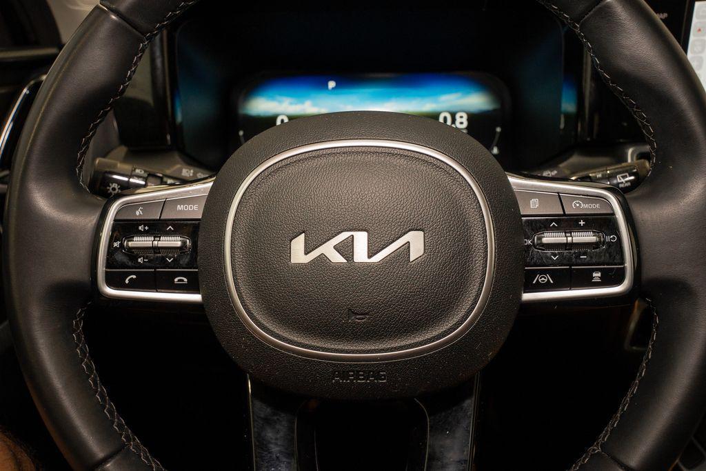 used 2023 Kia Sorento car, priced at $30,356
